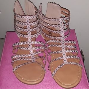 Rue 21 sandals size 9